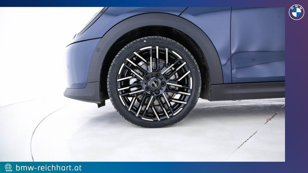 vehicle-2999287-11-2