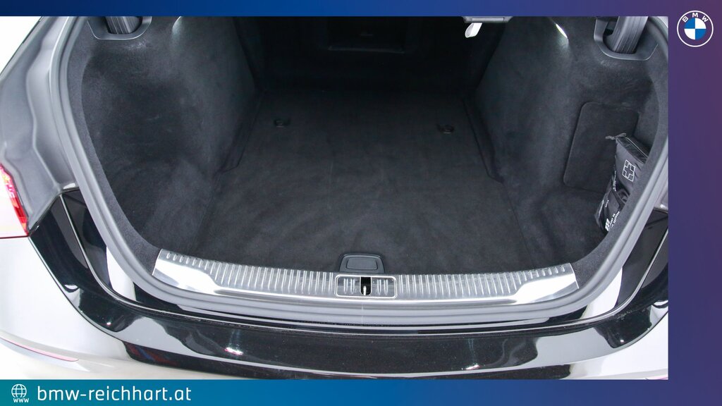 vehicle-3043861-3
