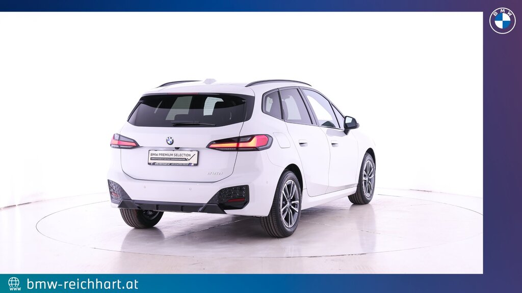 vehicle-3041675-2