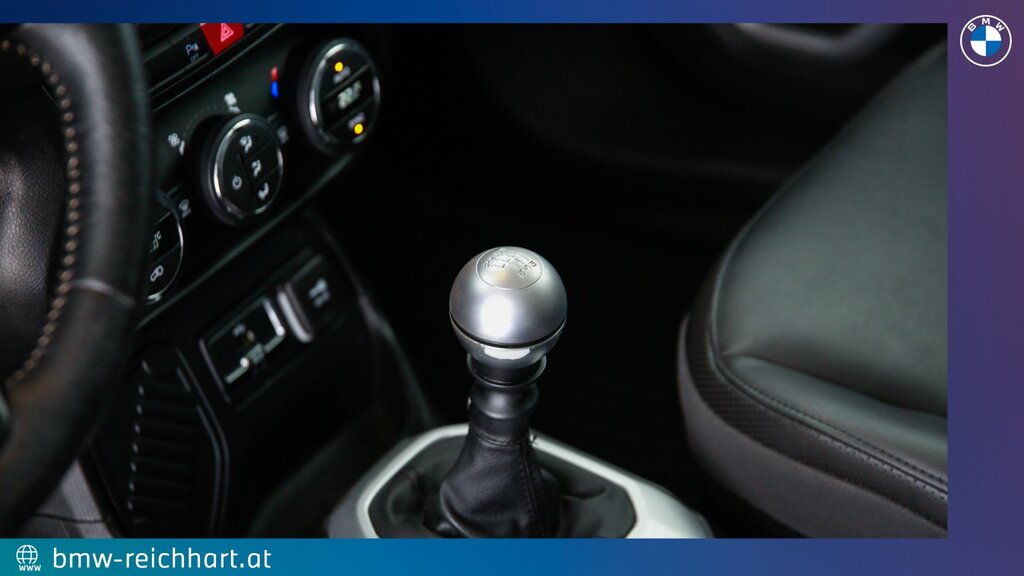 vehicle-3086828-8