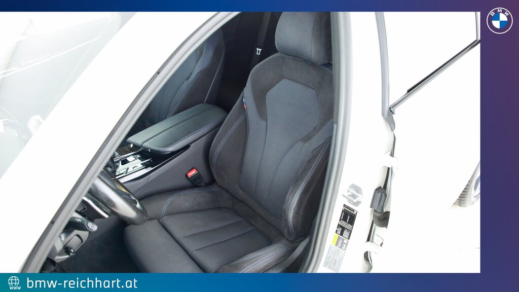 vehicle-3099083-9