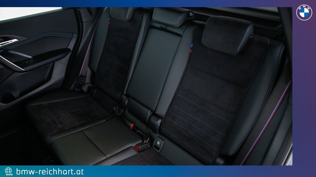 vehicle-3110859-4