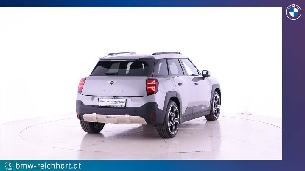 vehicle-3099688-2