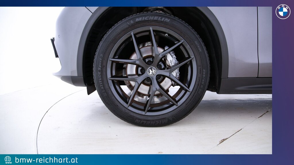 vehicle-3116976-13