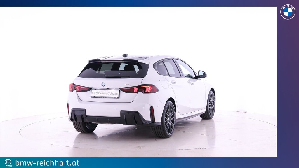 vehicle-3118251-2