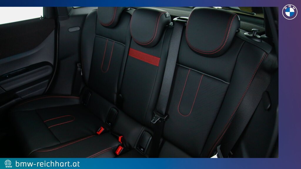 vehicle-3120656-4