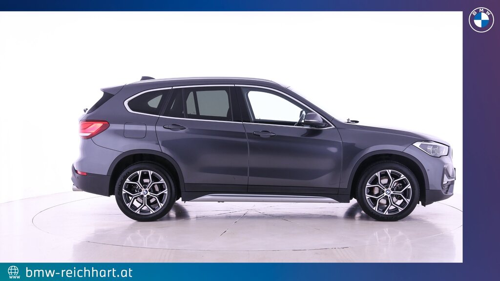 vehicle-3124076-1